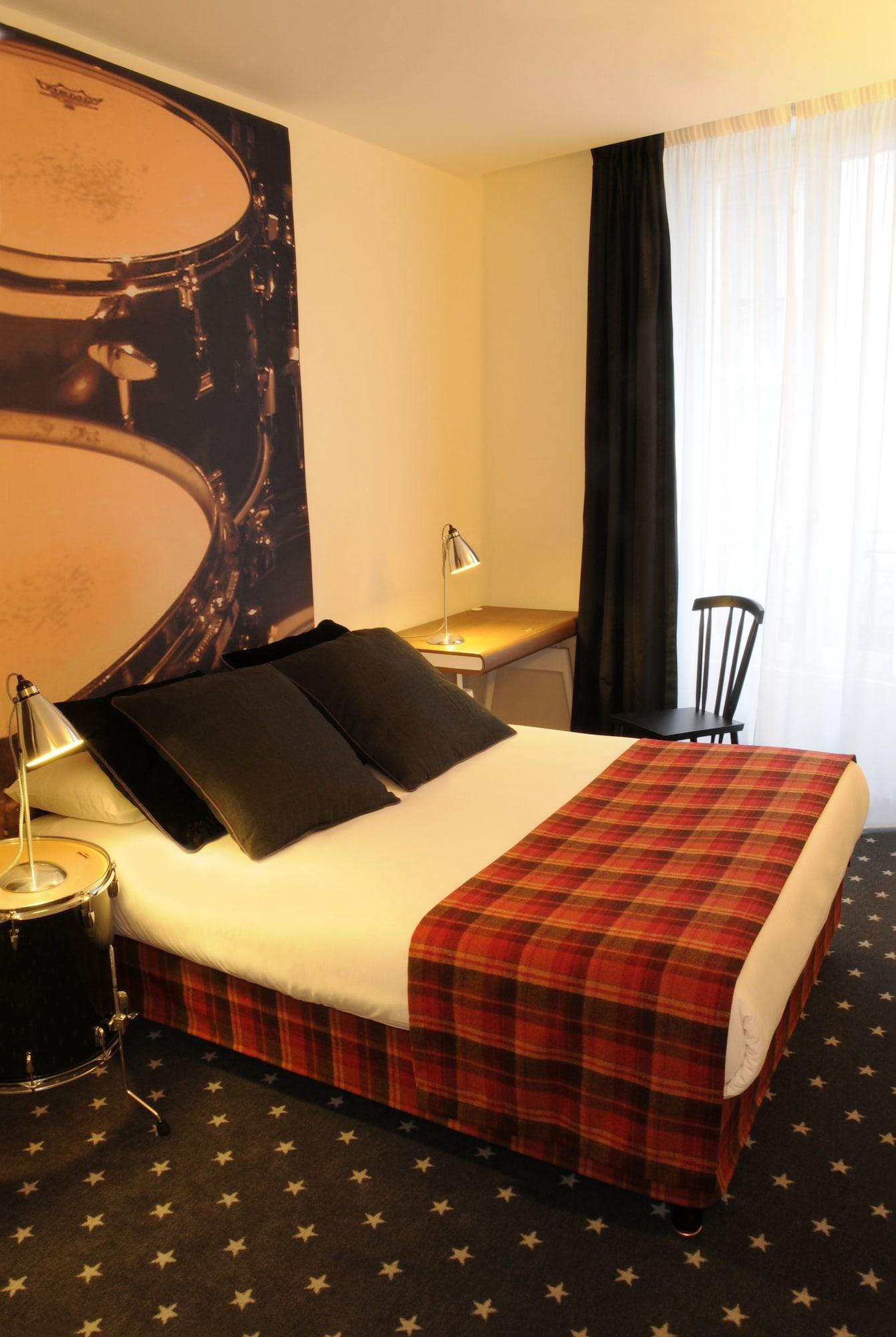 Hotel Du Triangle D'Or Paris Luaran gambar